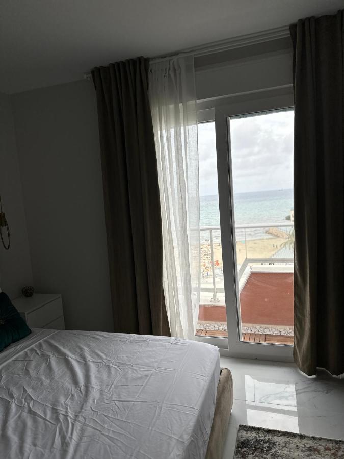 アリカンテLuxury Beach Flatアパートメント エクステリア 写真